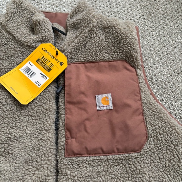 CARHARTT Mauve Insulated Reversible Vest - Picture 6 of 8